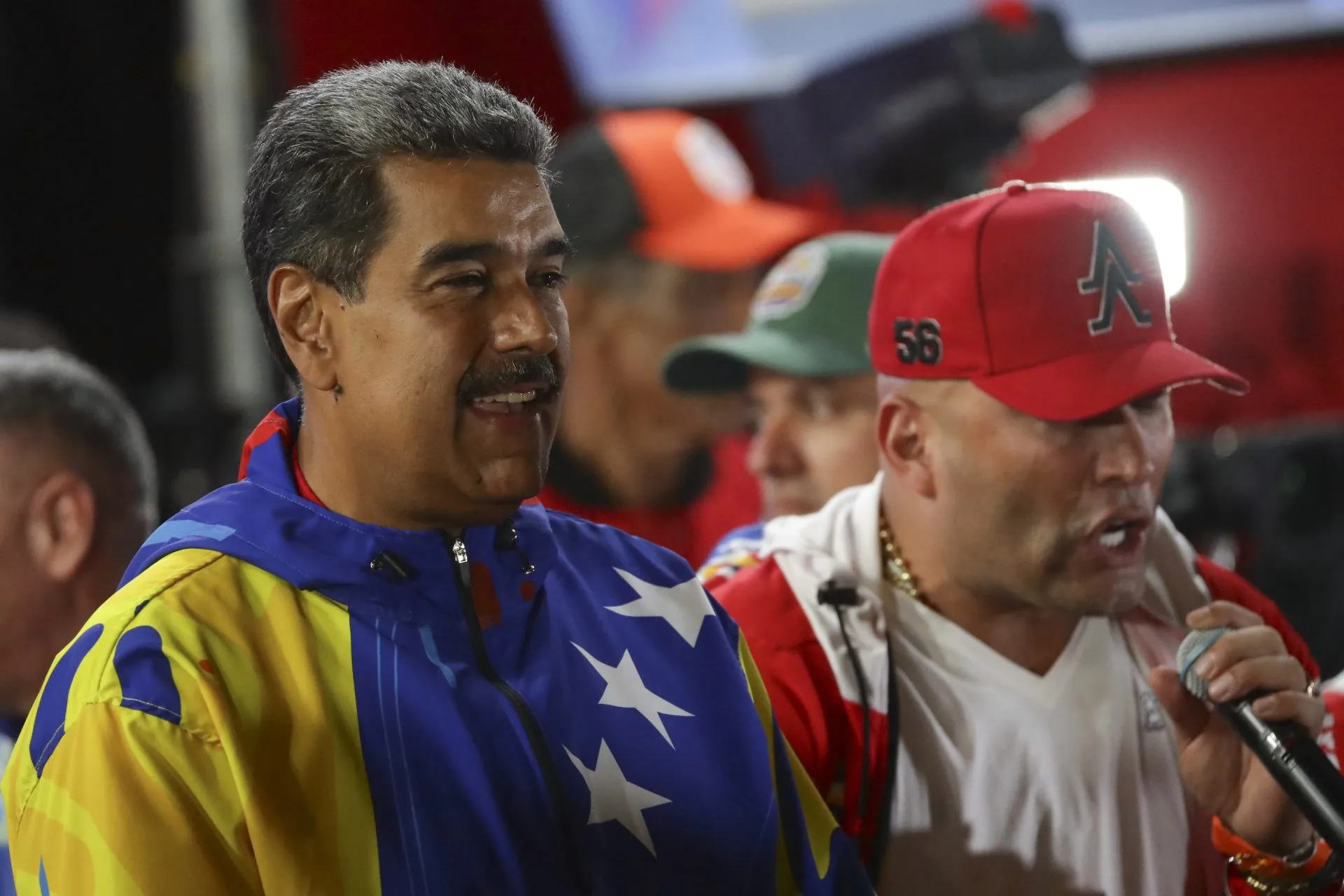 Nicolás Maduro pide “respeto a la voluntad popular” tras ser proclamado